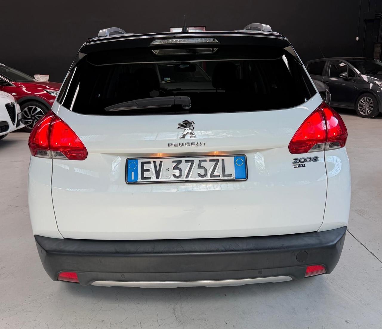 Peugeot 2008 Neopatentati+Tetto+Pelle+Allure