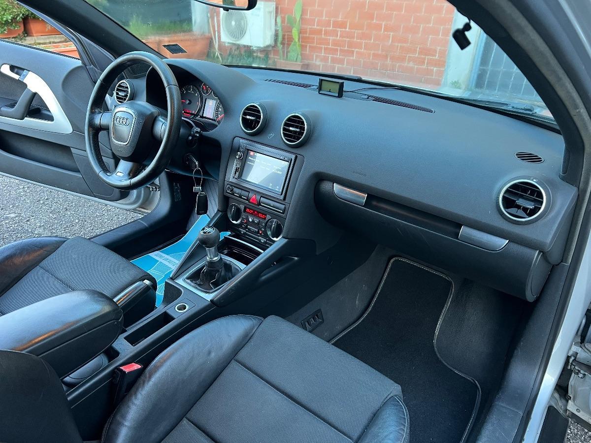 AUDI - A3 2.0 tdi Attraction FL S.LINE
