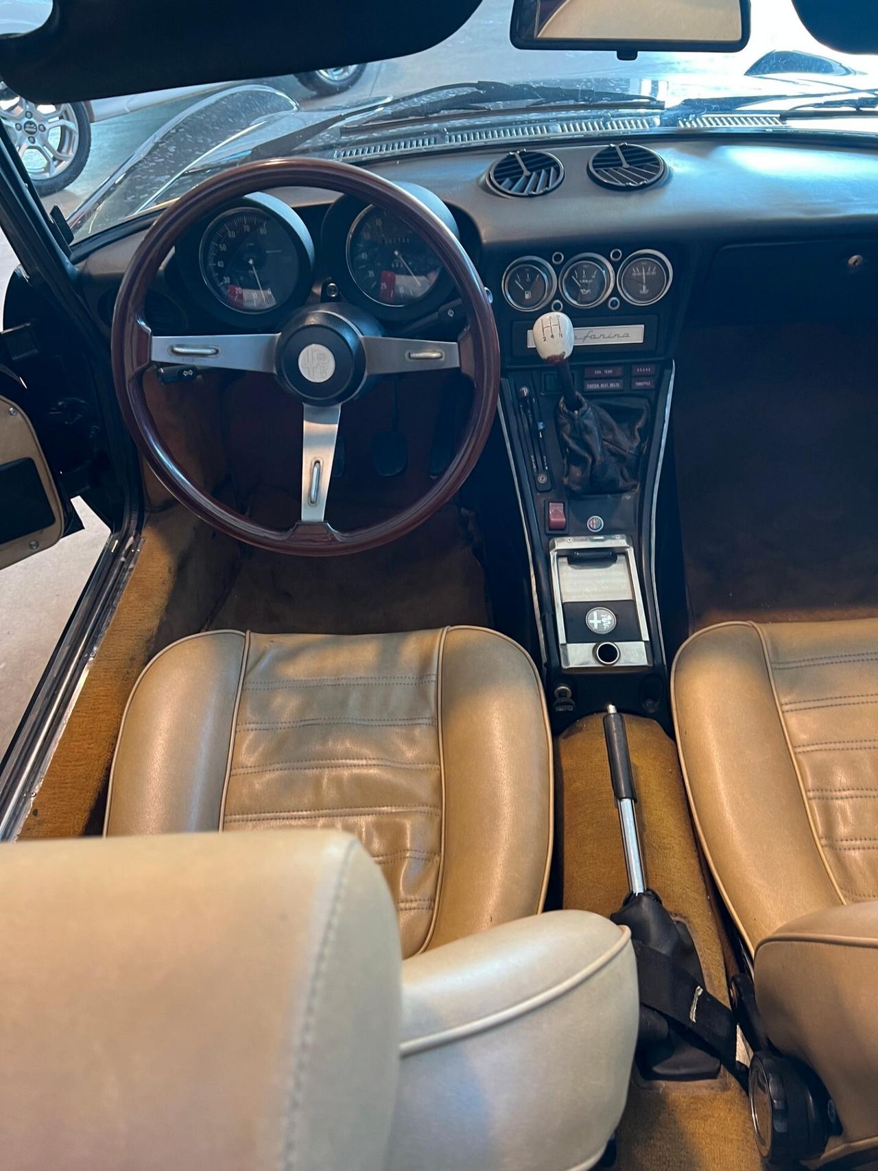 Alfa Romeo Spider 2.0 Veloce