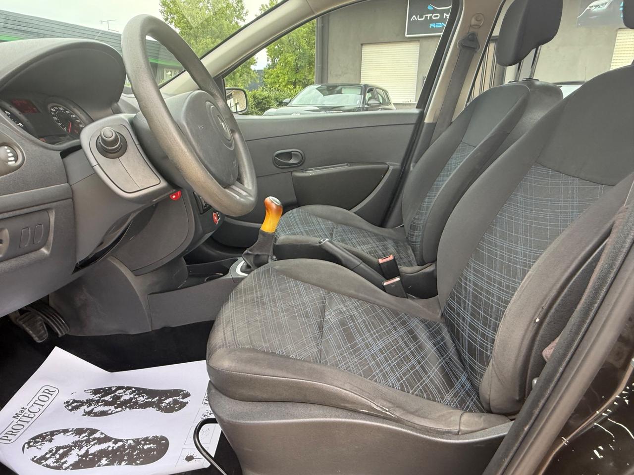 Renault Clio 1.2 16V 5 porte