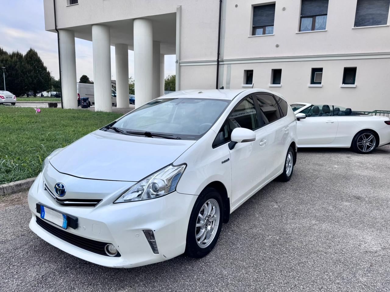 Toyota Prius Prius+ 1.8 Lounge 7 posti