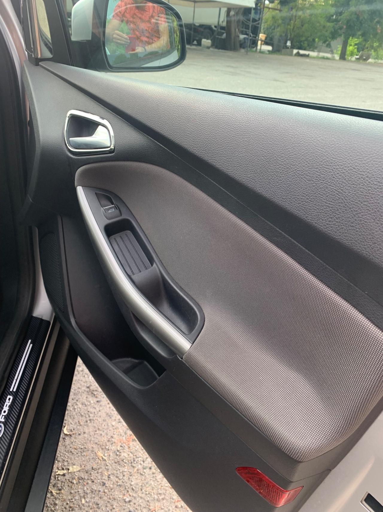 Ford Focus 1.6 TDCi 95 CV Titanium