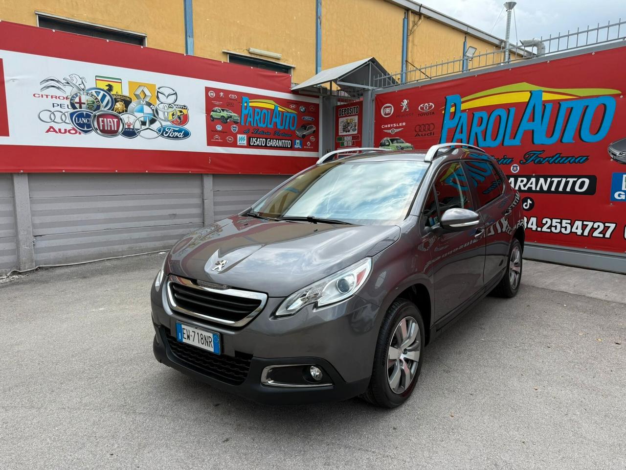 Peugeot 2008 1.6 e-HDi 92cv Urban Cross - 2014