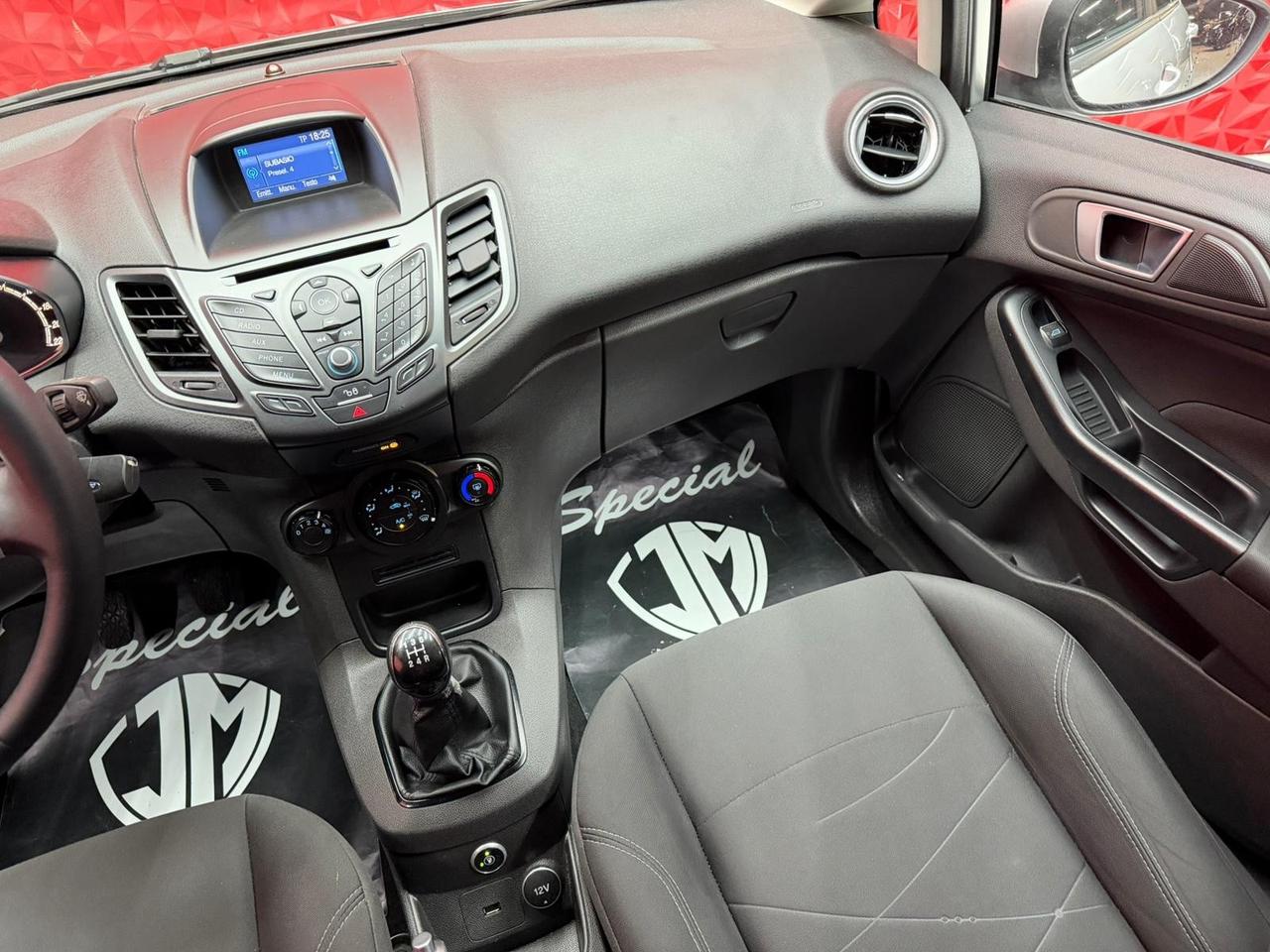 Ford Fiesta 1.4 5 porte Bz.- GPL Black & White Edition OK NEOPATENTATI