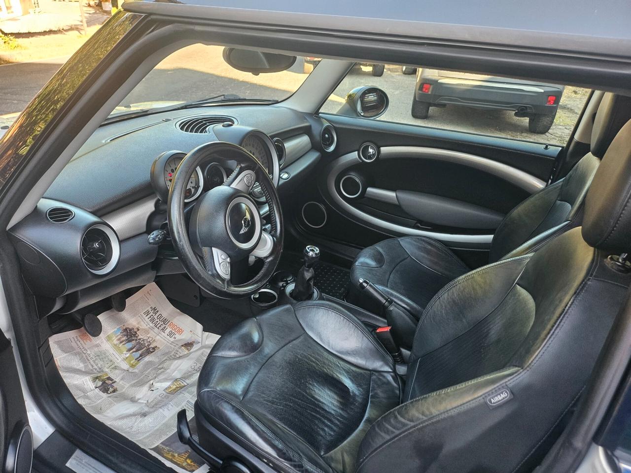 Mini Cooper D Clubman 1.6 DIESEL 2010