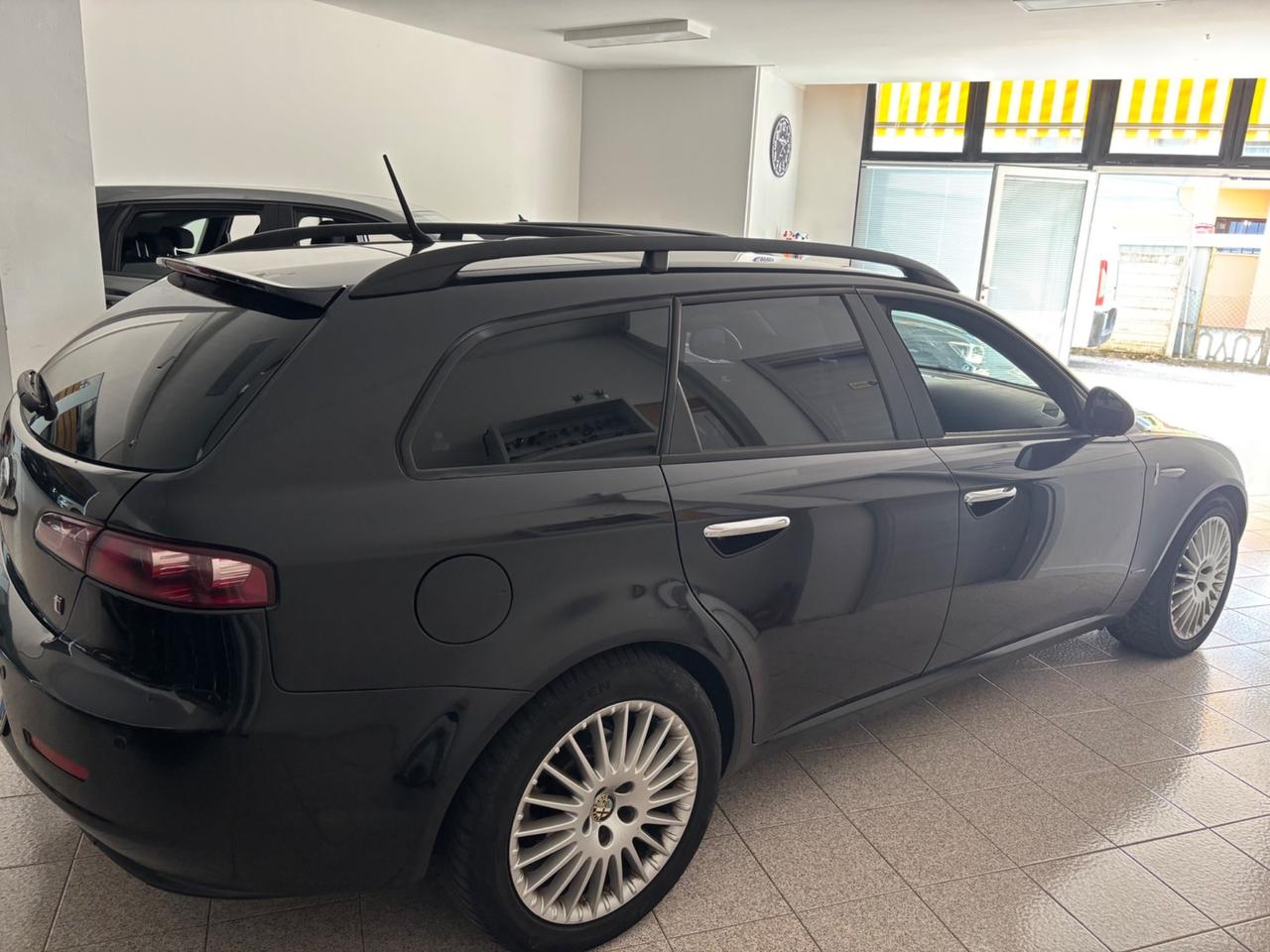 Alfa Romeo 159 1.9 JTDm 16V Sportwagon TI