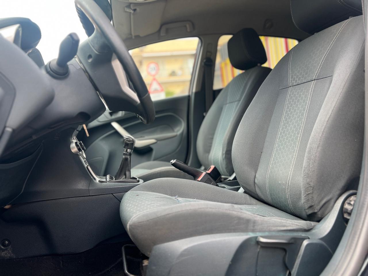 Ford Fiesta 1.2 Benzina/GPL Anno 2010
