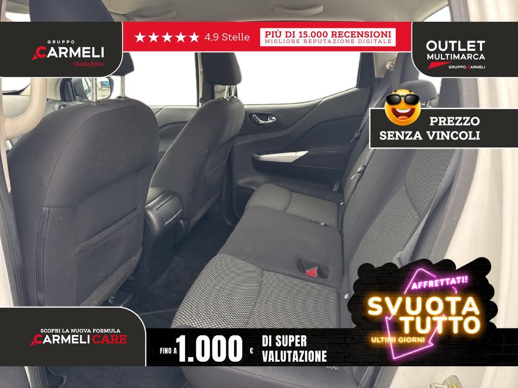 Nissan Navara Double Cab 2.3 dCi Acenta 4WD