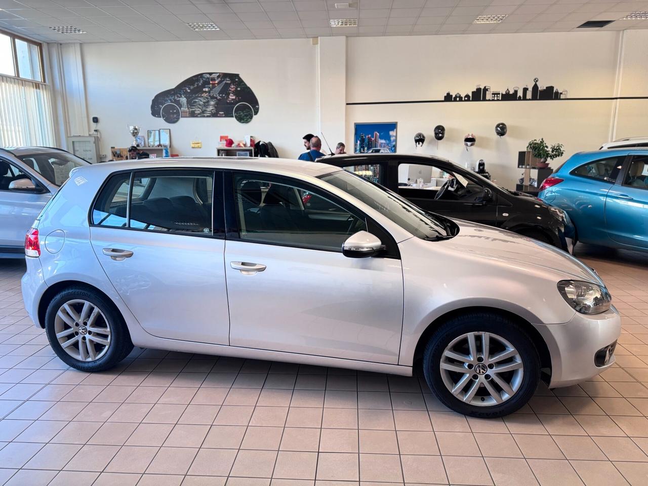 Volkswagen Golf 1.6 TDI DPF 5p. Highline