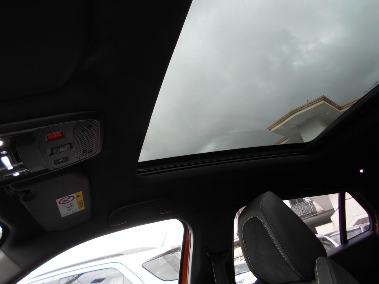 Peugeot 2008 PureTech 155 S&S EAT8 GT Pack