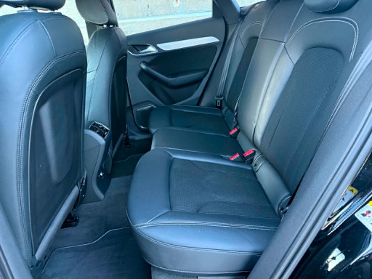 Audi Q3 2.0 TDI 150 CV S-LINE