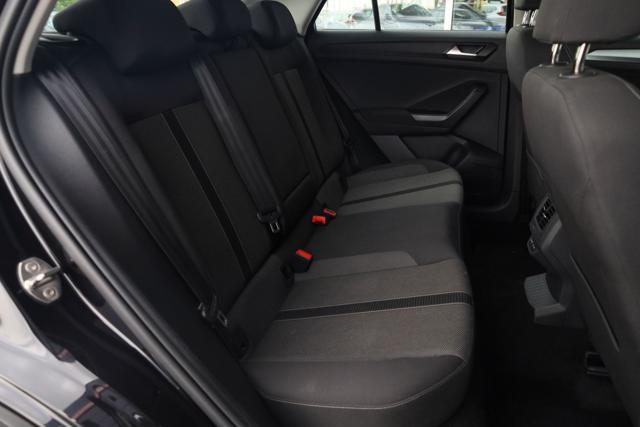 VOLKSWAGEN T-Roc 1.5 TSI ACT DSG Life Prezzo Netto