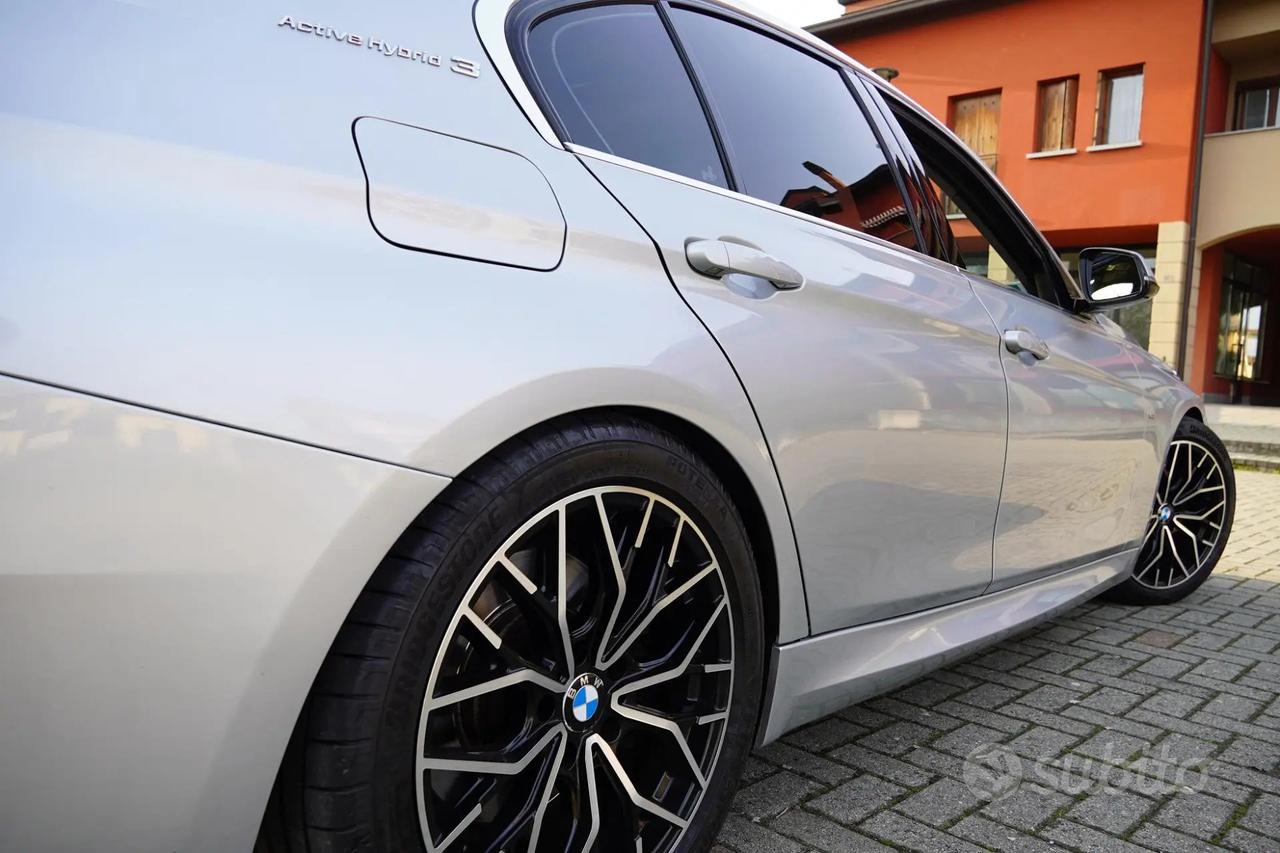 BMW 335 i 306CV Active Hybrid 3 Luxury 2015 - FULL