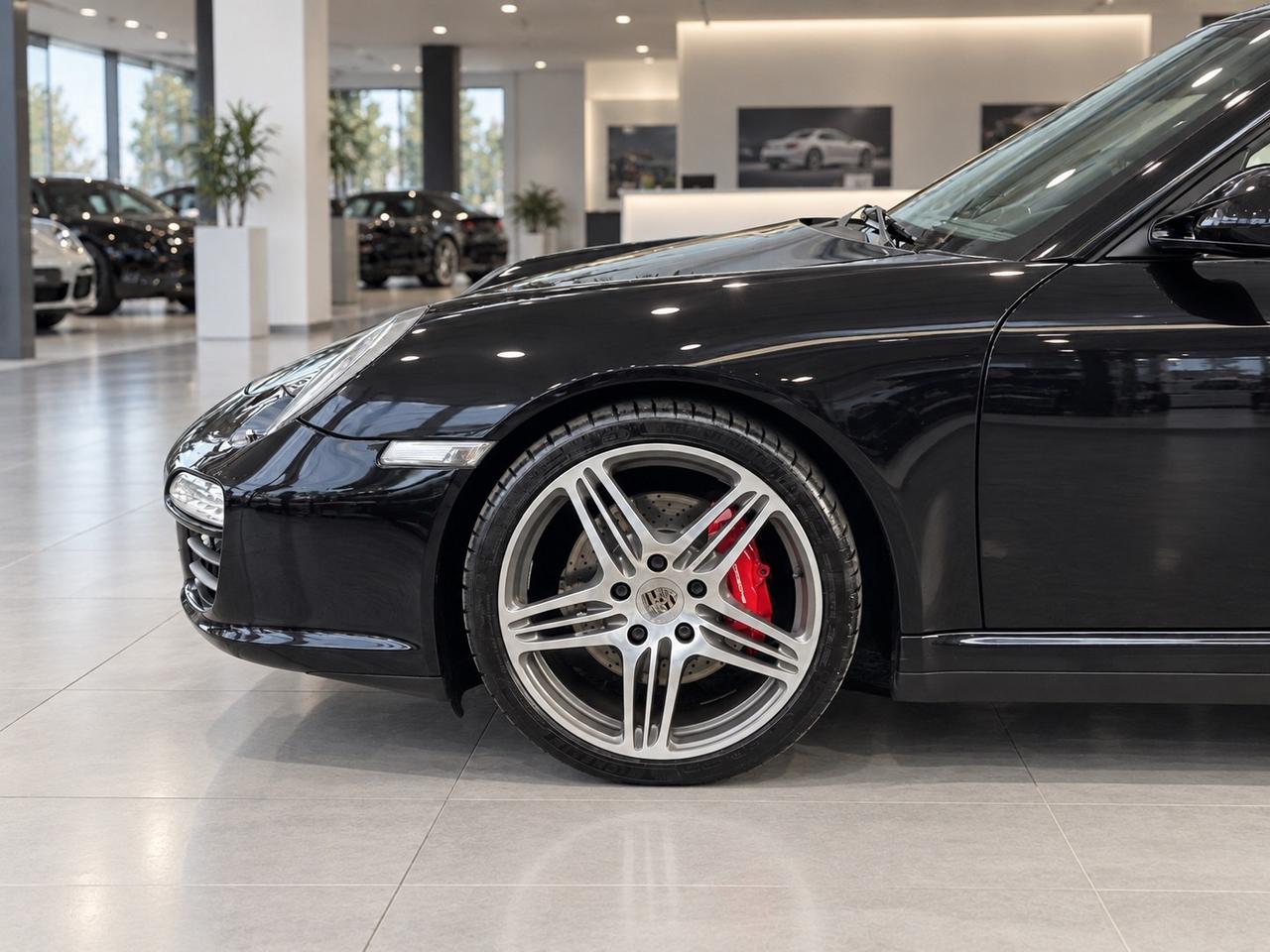 Porsche 911 Carrera 4S Coupé PDK, Italiana