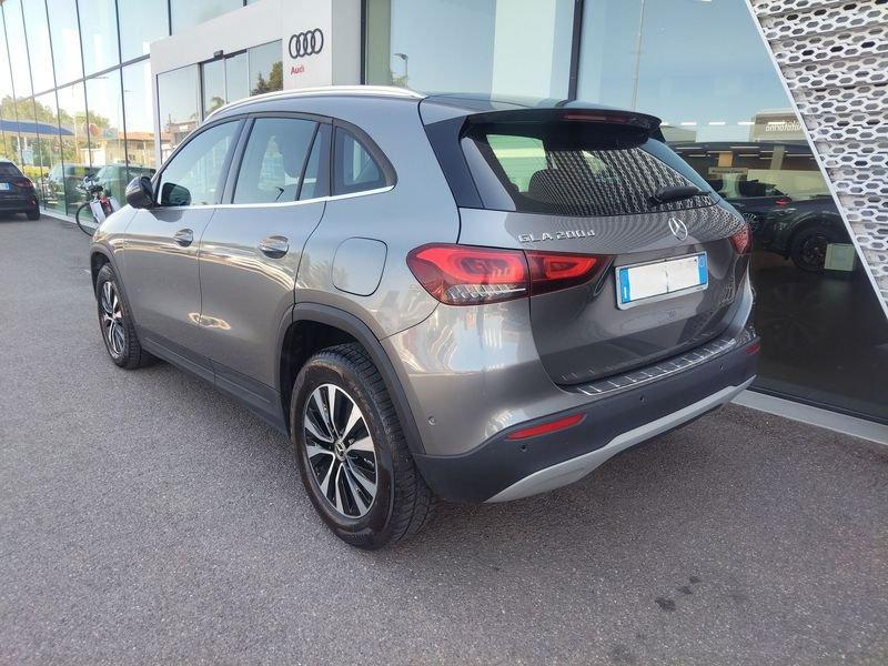 Mercedes-Benz GLA GLA 200 d Business auto