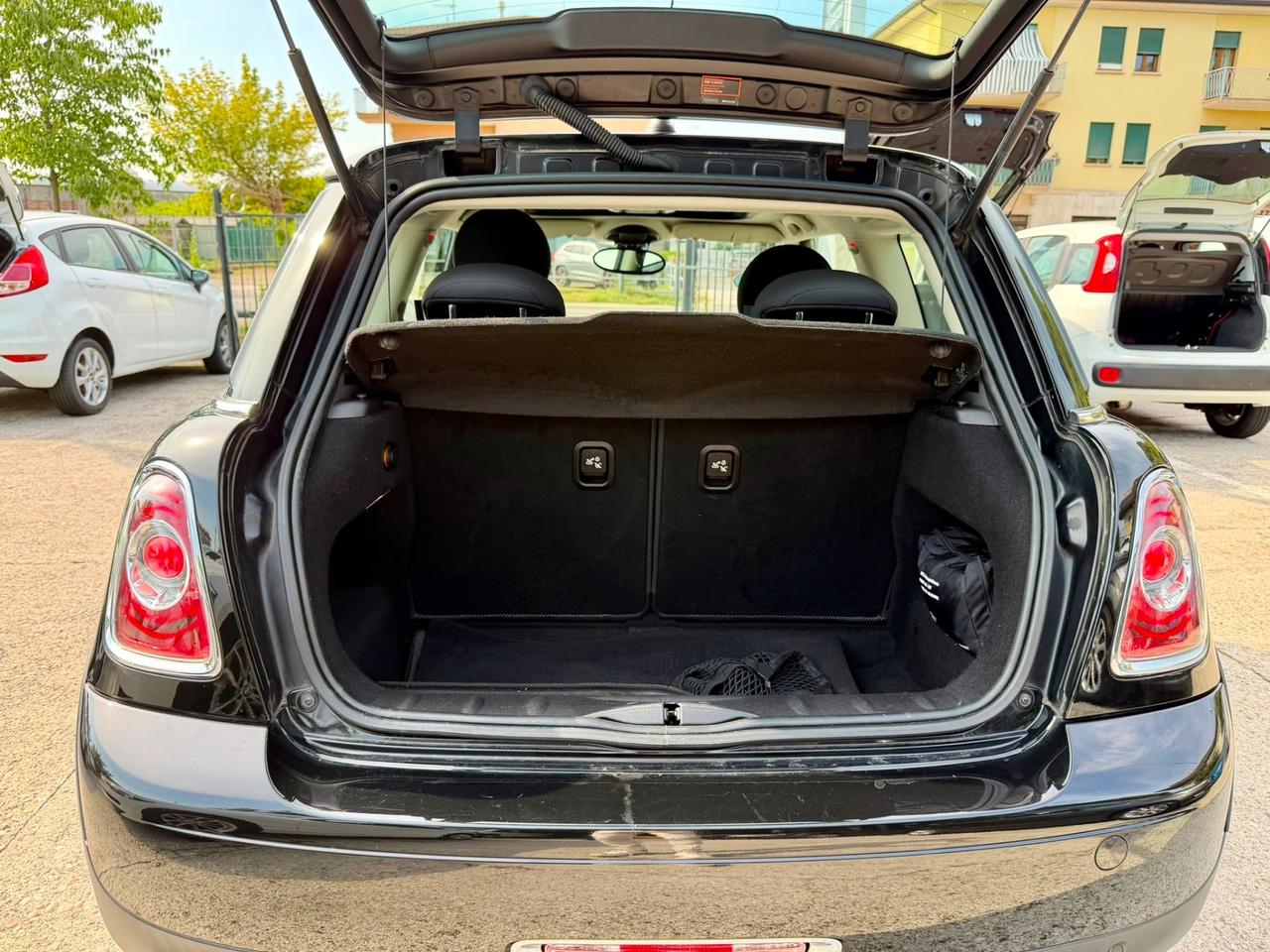 Mini 1.6 16V Cooper Neopatentati
