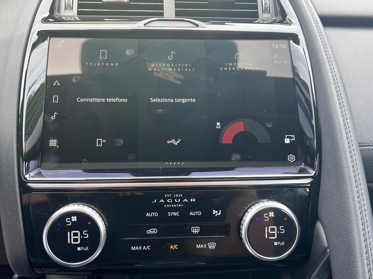 Jaguar E-Pace 2.0D R-Dynamic S MHEV #10767