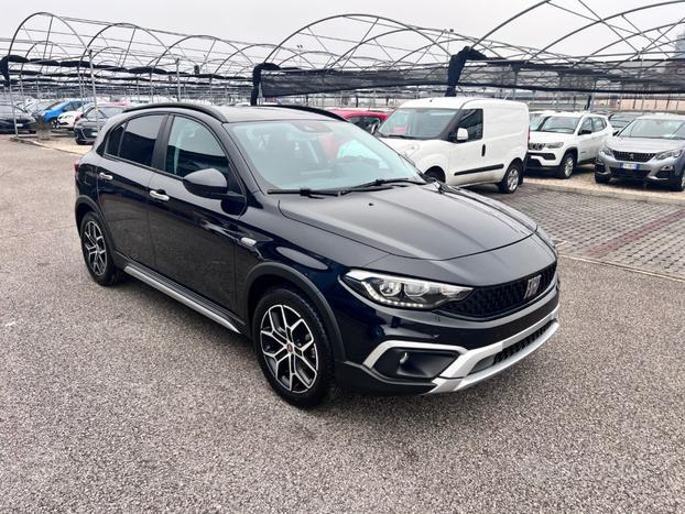 FIAT Tipo 1.0 5 porte Cross