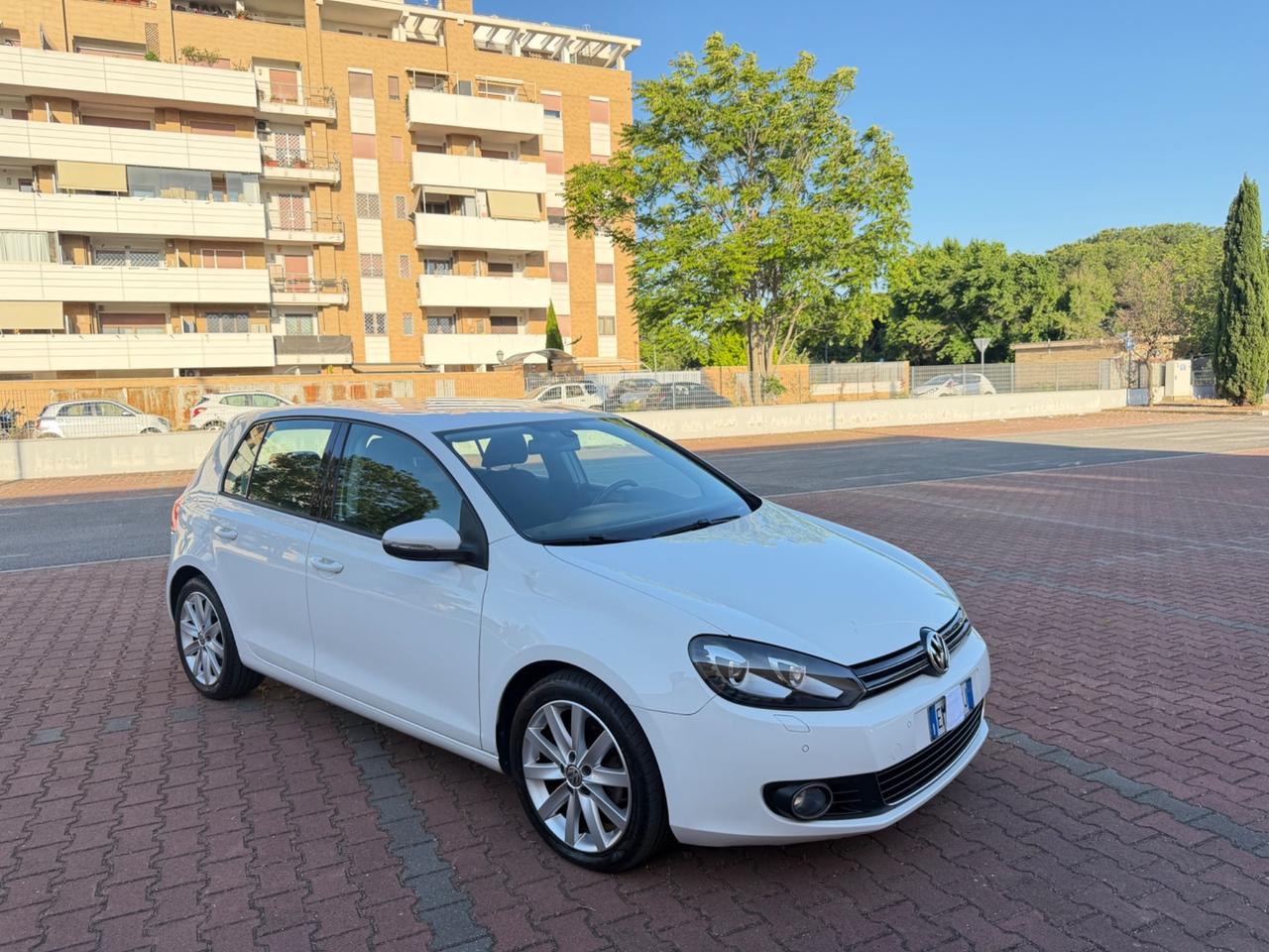 Volkswagen Golf 2.0 TDI Highline *KM 29.000*LED