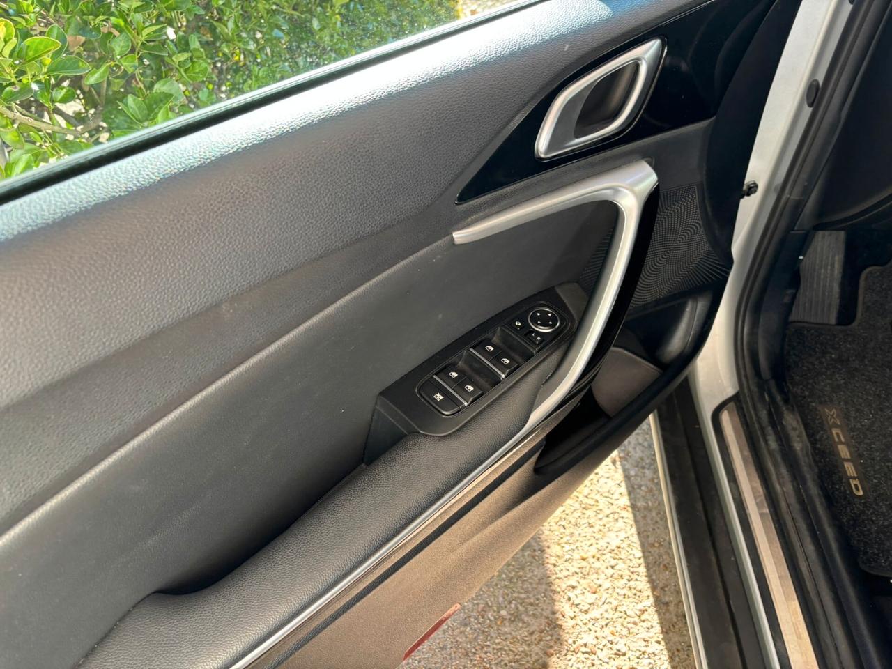 Kia XCeed 1.6 CRDi 136 CV MHEV DCT High Tech