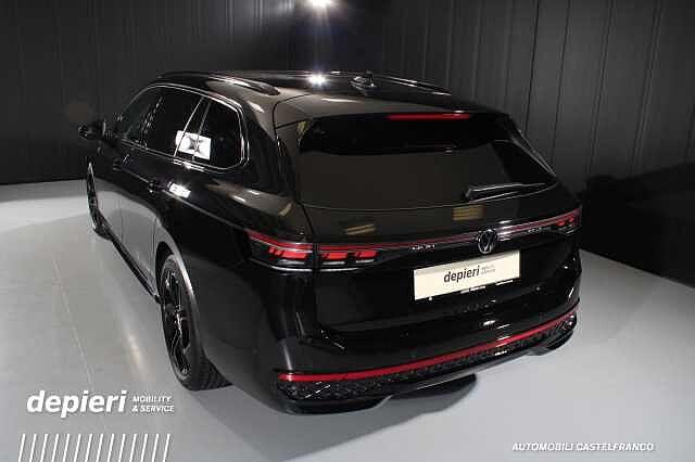 Volkswagen Passat Estate Mark 9 (2024) 2.0 TDI DSG R-Line