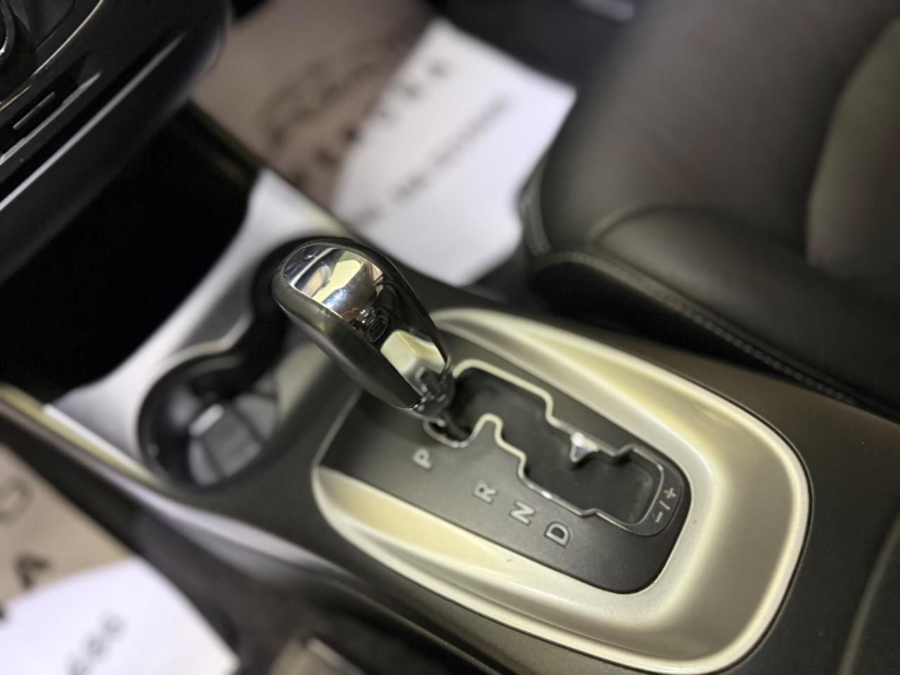 7 POSTI Fiat Freemont 2.0 Mjt 170 CV 4x4 aut. Cross