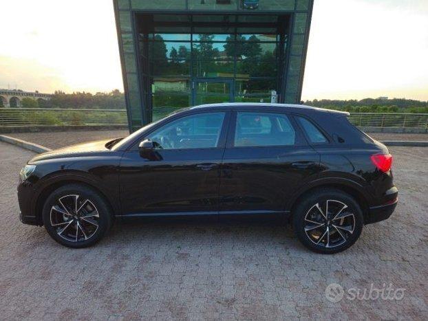 Audi Q3 35 TFSI S tronic elettrica benzina