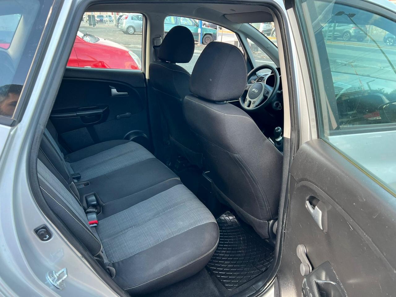Kia Venga 1.4 CRDi 90 CV Crossover