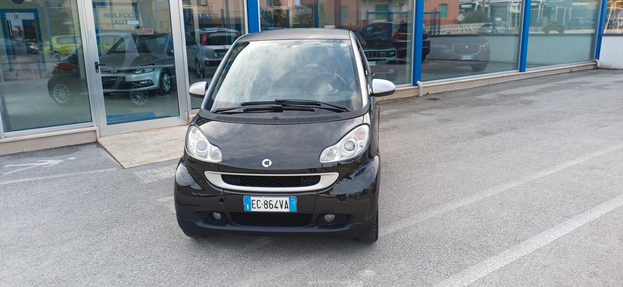 Smart ForTwo 1000 52 kW coupé passion