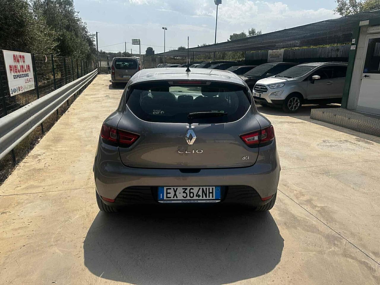 Renault Clio 1.5 dCi diesel 75CV neop ok 2014