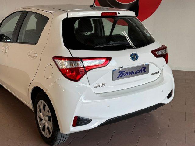 TOYOTA Yaris 1.5 Hybrid 5 porte Business Iva.esp. Unicopropriet