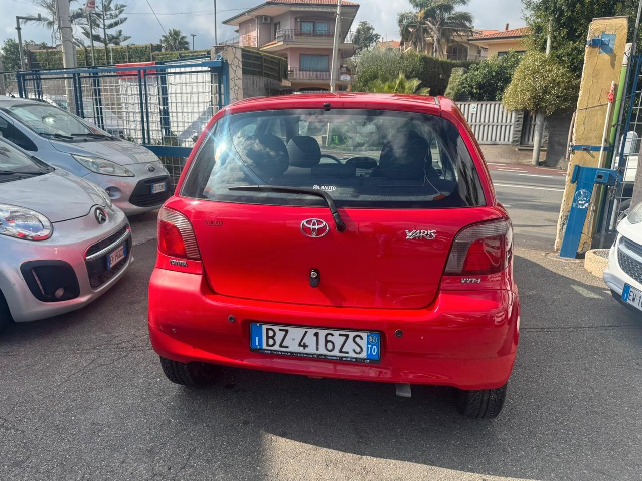 Toyota Yaris 1.3i 16V cat 5 porte Luna