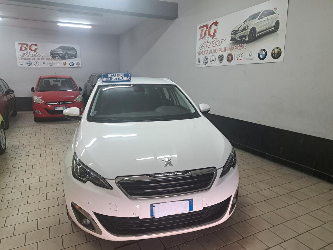 Peugeot 308 BlueHDi 120 S&S 1.6 hdi SW Allure 2016