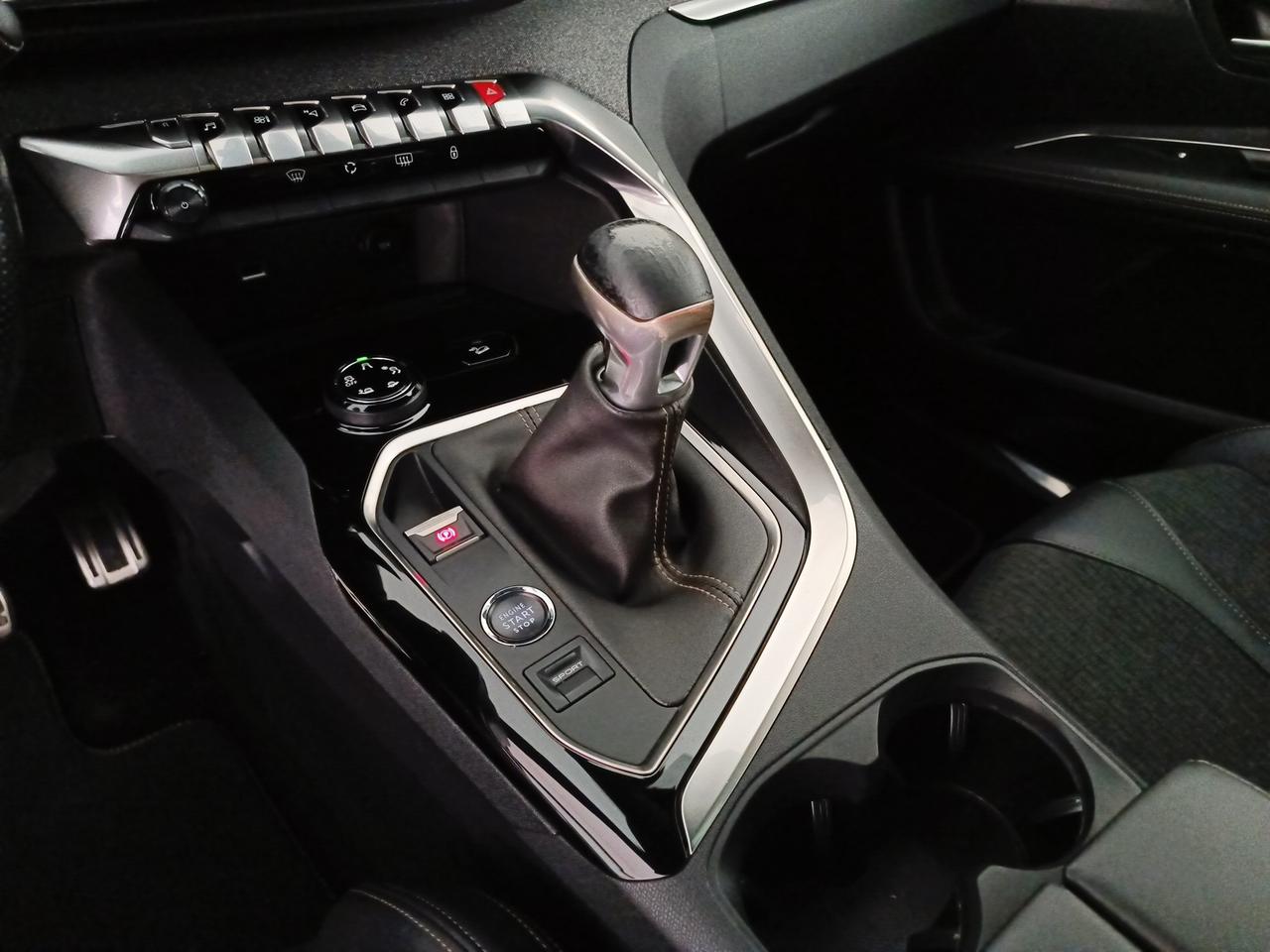 PEUGEOT 3008 1.2 puretech t GT Line s&s 130cv my18