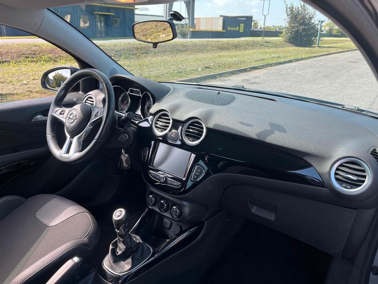 Opel Adam 1.2 70 CV