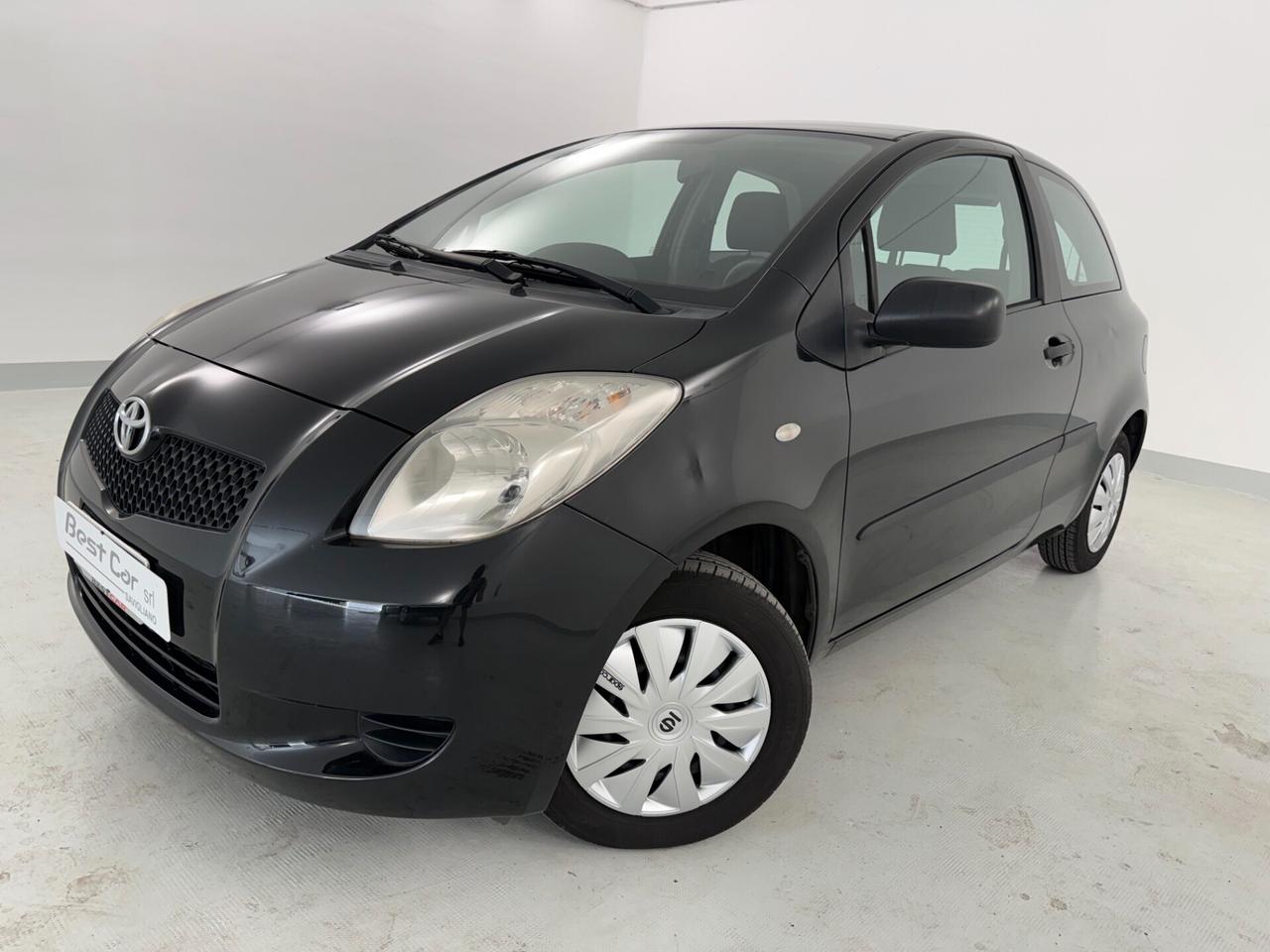 Toyota Yaris 1.0 CLIMA