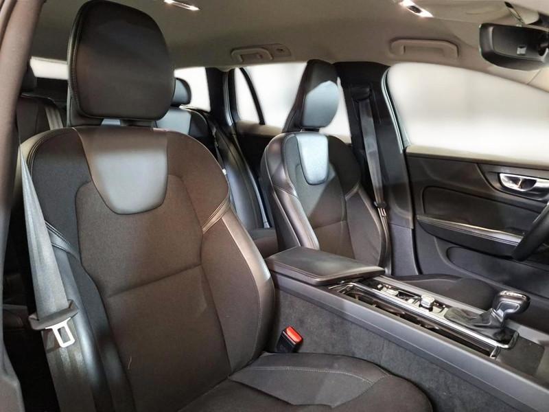 VOLVO V60 CROSS COUNTRY D4 AWD Geartronic Cross Country Business Pro WAGON