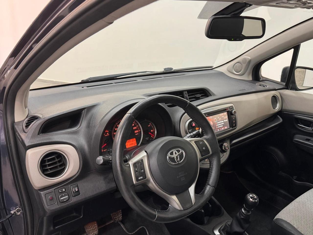 Toyota Yaris 1.4 D-4D 5 porte Lounge
