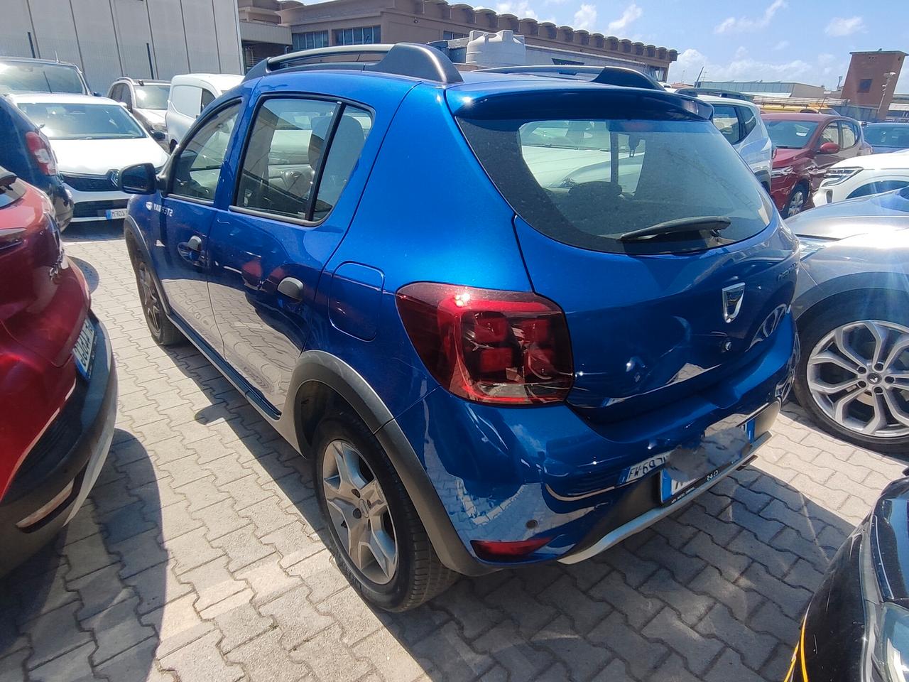 Dacia Sandero Stepway 1.0 BENZINA E GPL DI SERIE