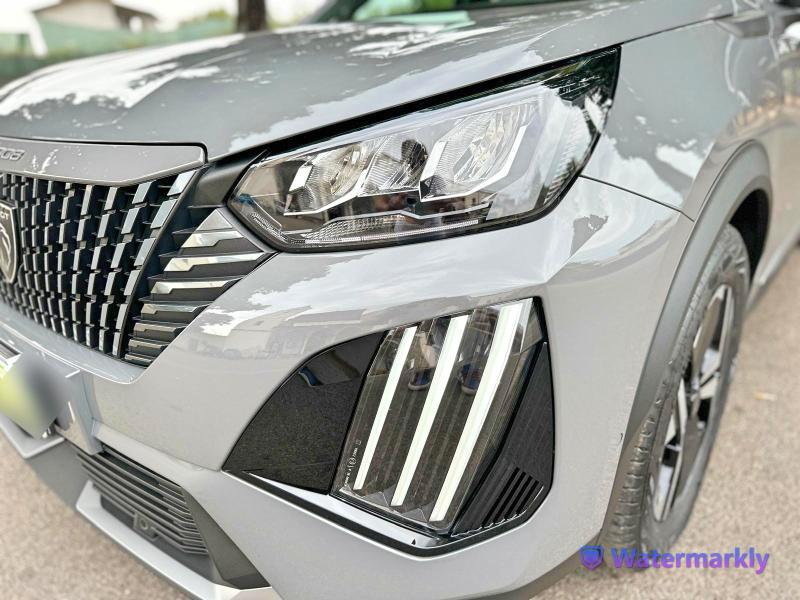 Peugeot 2008 Hybrid 136 e-DCS6 Allure Plus GARANZIA PEUGEOT