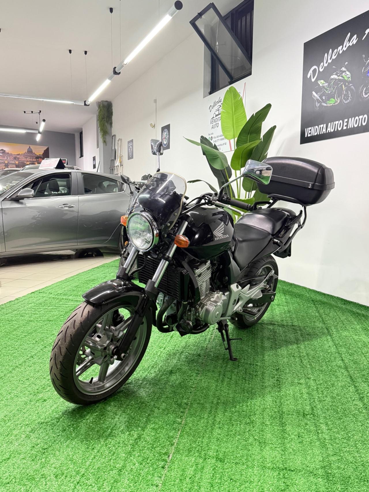 Honda CBF 500