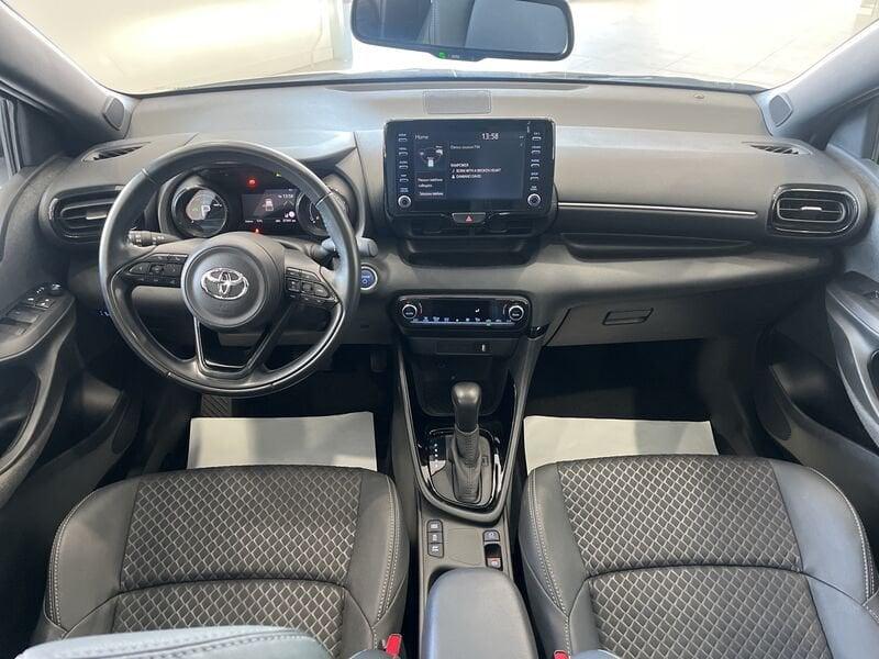 Toyota Yaris 1.5 Hybrid 5 porte Lounge