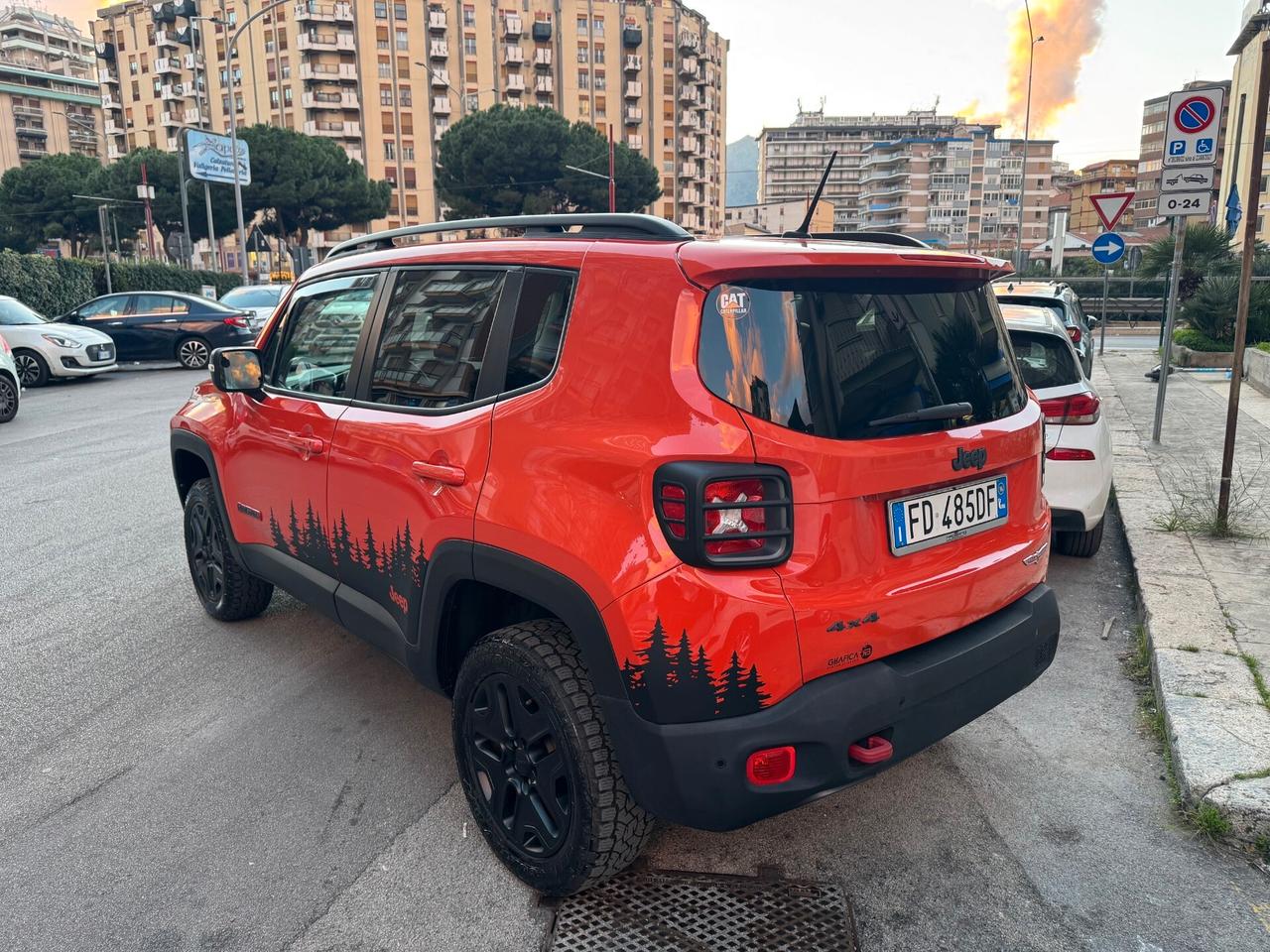 Jeep Renegade 2.0 Mjt 170CV 4WD Trailhawk