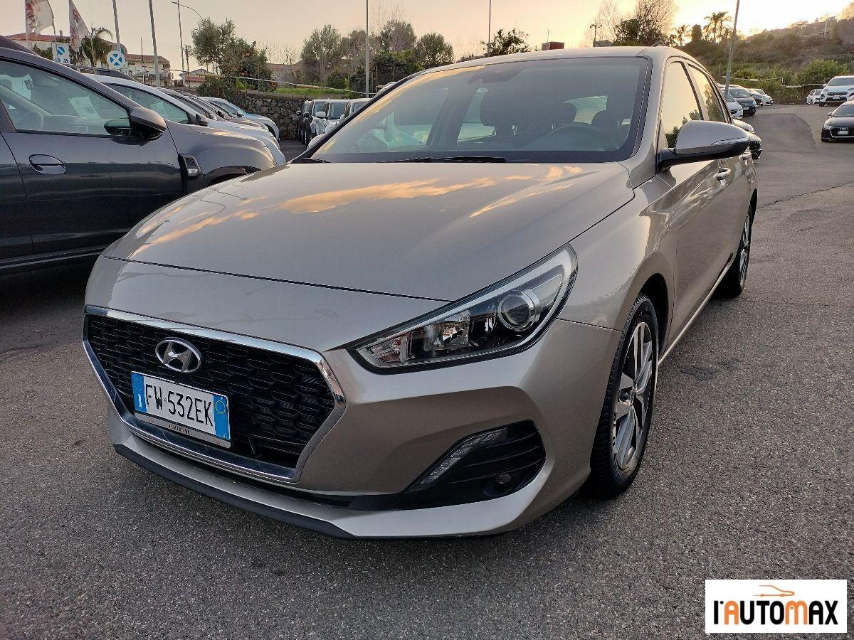 HYUNDAI - i30 1.6 crdi Business 115cv