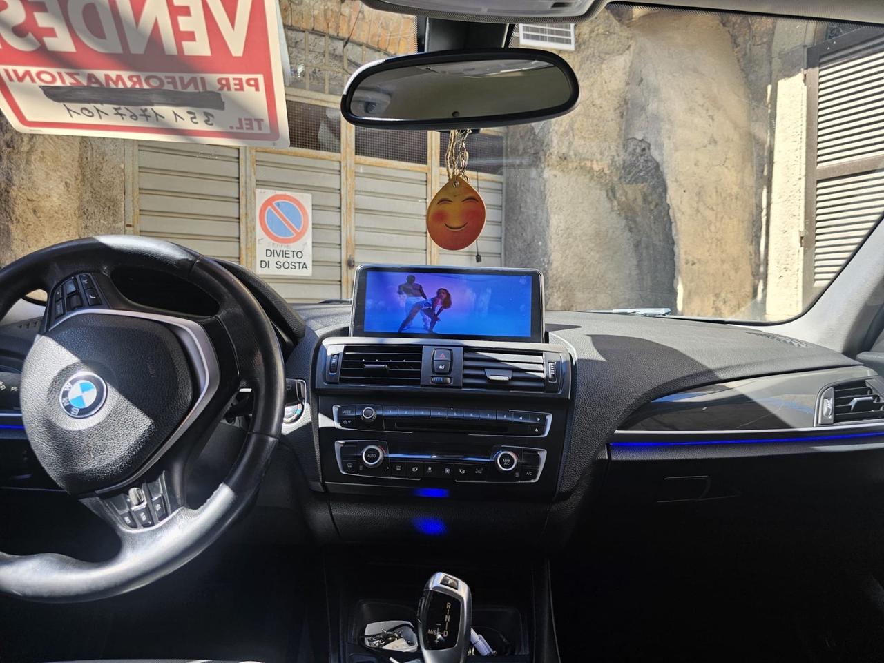 BMW 118d Cambio Automatico Xenon Navi clima PDC