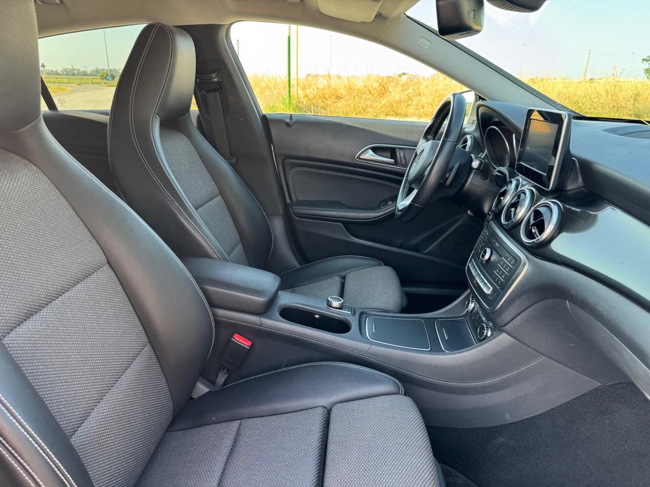 Mercedes-benz CLA 200 CLA 200 d S.W. Automatic Business