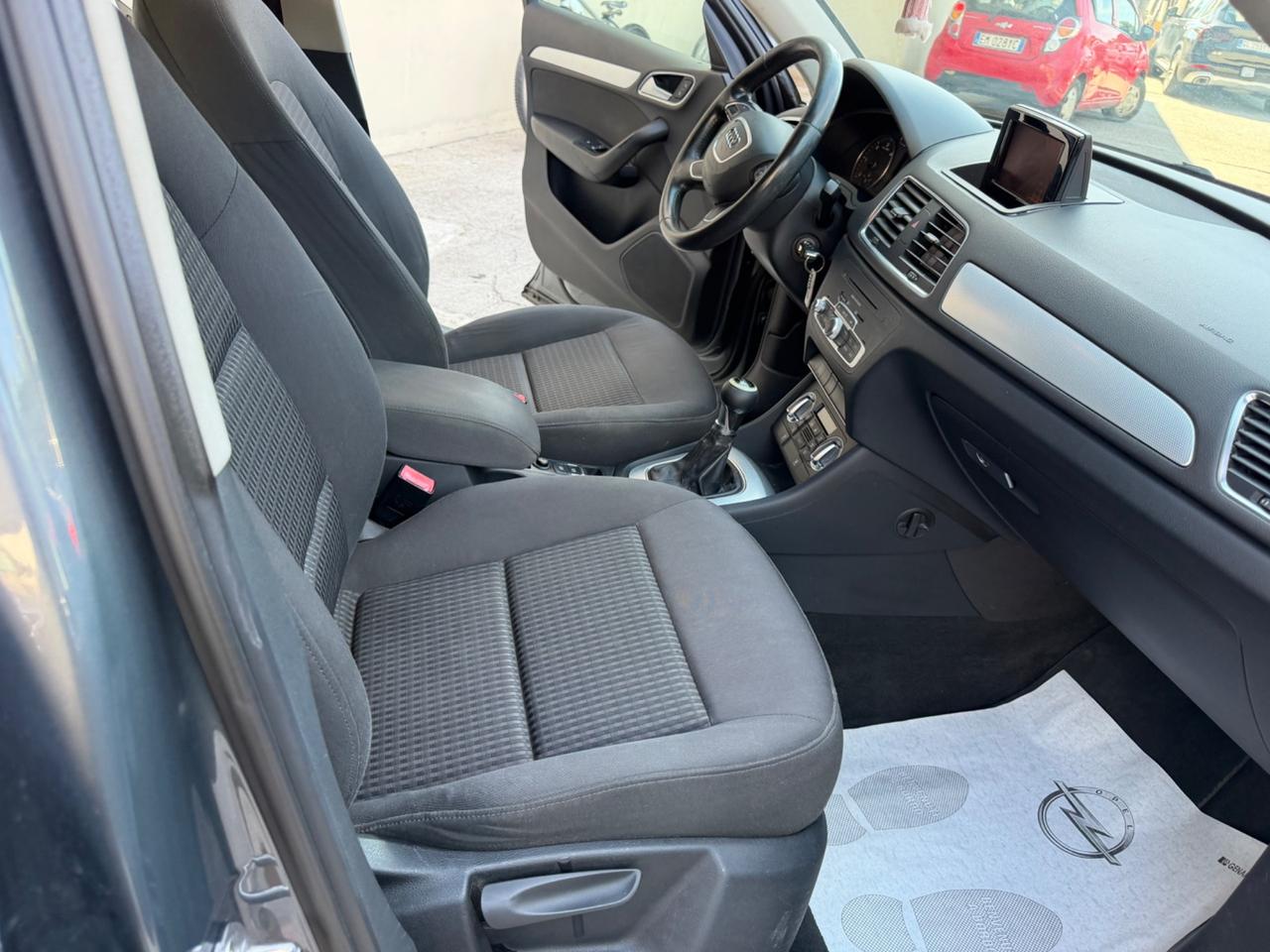 Audi Q3 2.0 TDI Business plus