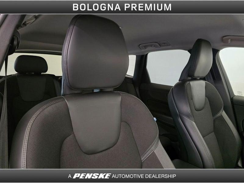 Volvo XC60 XC60 B4 (d) AWD Geartronic Business Plus