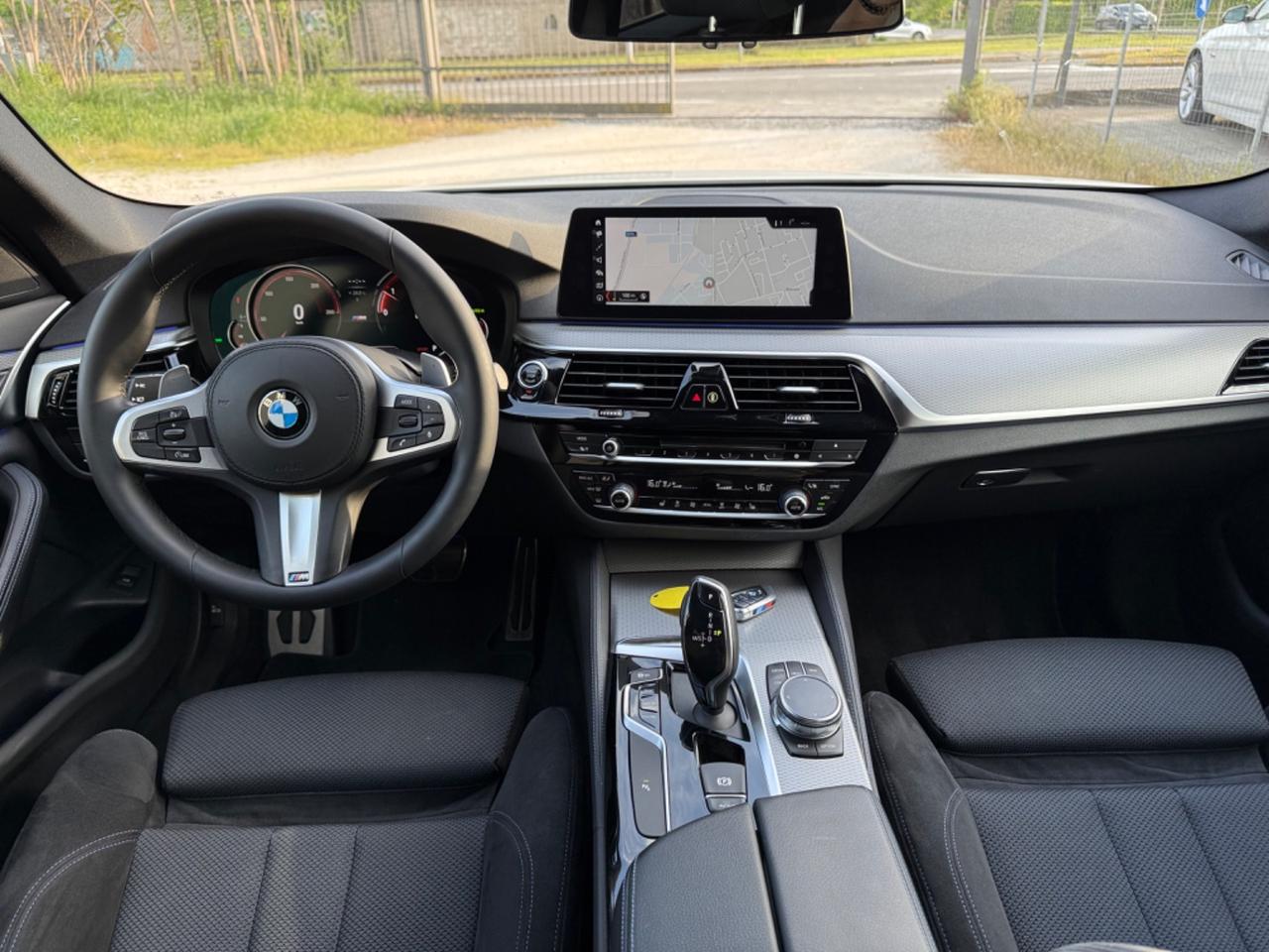 Bmw 520 520d xDrive Touring Msport Full Tetto