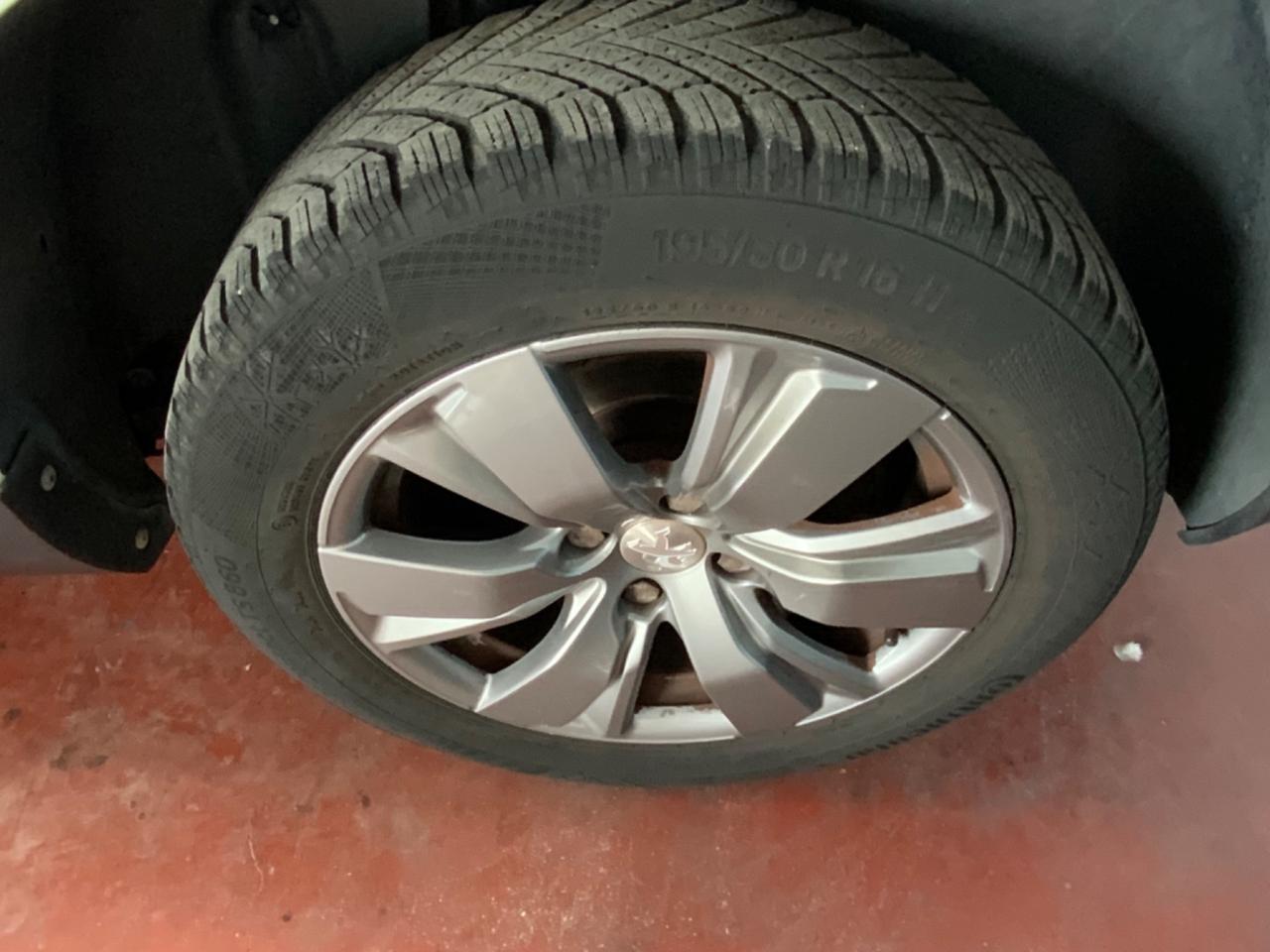 Peugeot 2008 BlueHDi 75 Access